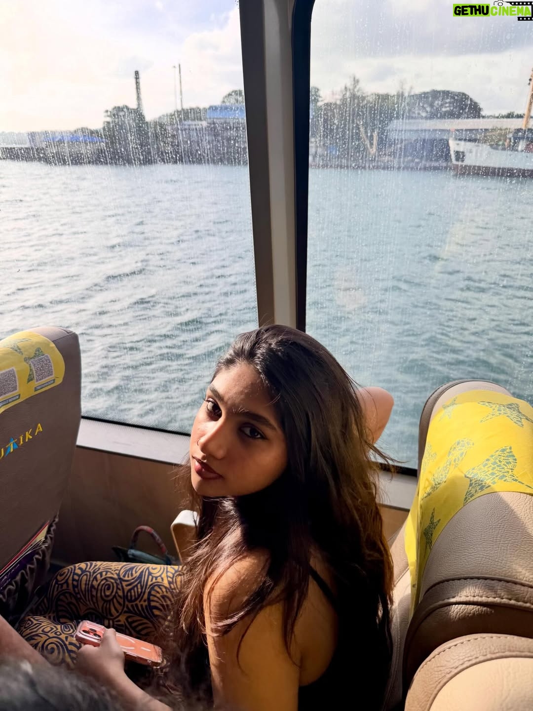 Jovika vijaykumar - 29.1K Likes - Hey<3

📸 ~ @sujanasriram
