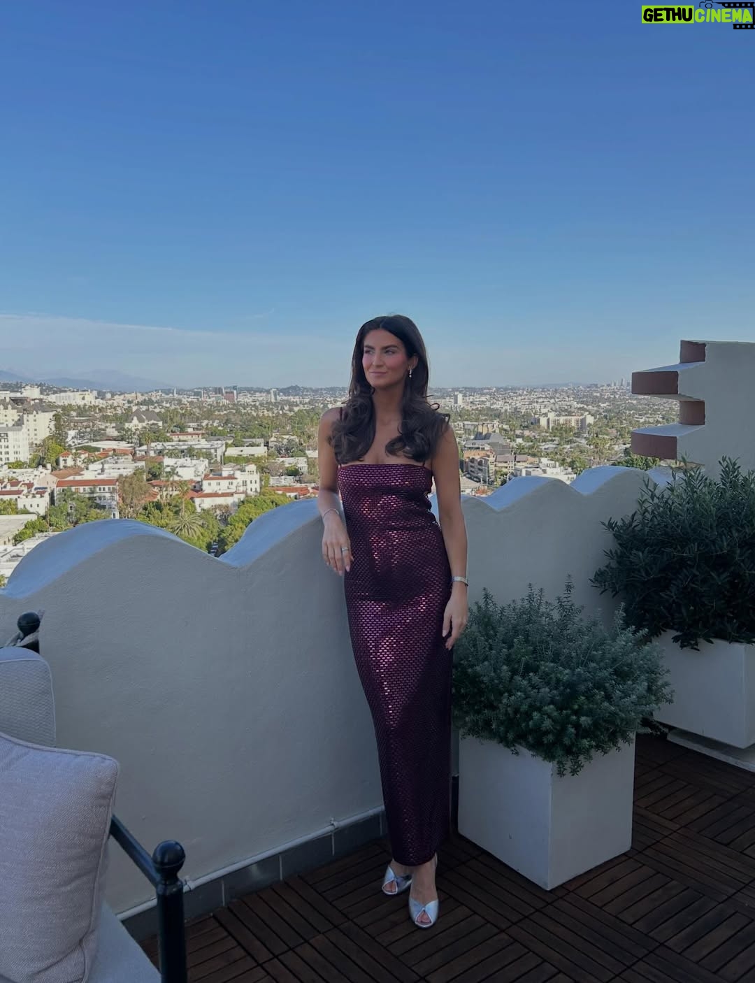 Kaitlan Collins - 409.8K Likes - It’s 75 degrees and Bad Bunny is there? I’m in. Thank you, @grammys, for an incredible evening.