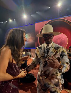 Kaitlan Collins Instagram - It’s 75 degrees and Bad Bunny is there? I’m in. Thank you, @grammys, for an incredible evening.