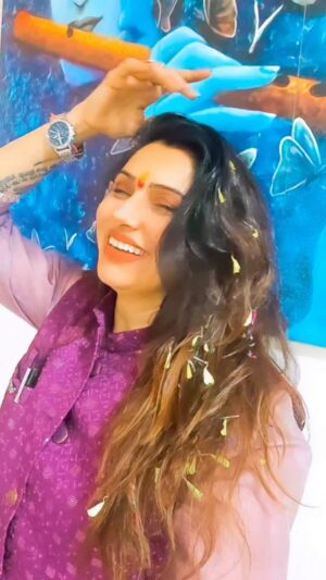 Kajal Nishad Instagram - Song ♥️
#trending #virelvideo #love
