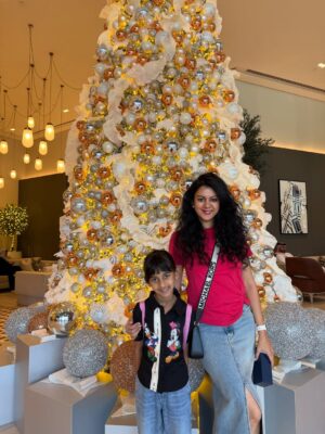 Kamna Jethmalani Instagram - Dear 2025, you have been good. Extremely blessed for everything , still counting my blessings .
2026 let’s see what you have in store 🧿
Wishing my insta Dalip’s veryyyyy happy new year. Sending love and light 💕🧿🧿🧿 stay blessed .
Lotssss of love from US to YOU❤️