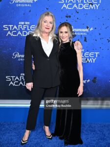 Actress Kate Mulgrew HD Photos and Wallpapers January 2026