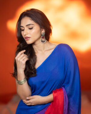 Kayadu Lohar Instagram - 🦚 

Styled by - @thumu_bhavana 
Wearing - @navya.marouthu
Hair by - @adithya_jaykumar
Make up by - @vishaa_hairandmakeup
Shot by - @chinthuu_kliicks
Managed by - @theblinders.in