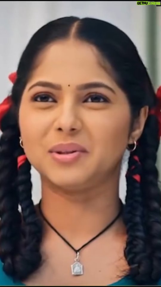 Ketaki Kulkarni - 22.2K Likes - कोण काय म्हणेल याचा विचार का करत बसायचा? जरा लोकांचं बोलणं ना लाईटलीच घ्यायचं! कारण तू गोष्टींना जेव्हा लाईटली घेतेस, तेव्हाच तर तु लवली दिसतेस!

#TumHoLovely
#JabLifeKoLetiHoLightlyLagtiHoAurBhiLovely #Kamali #ZM
