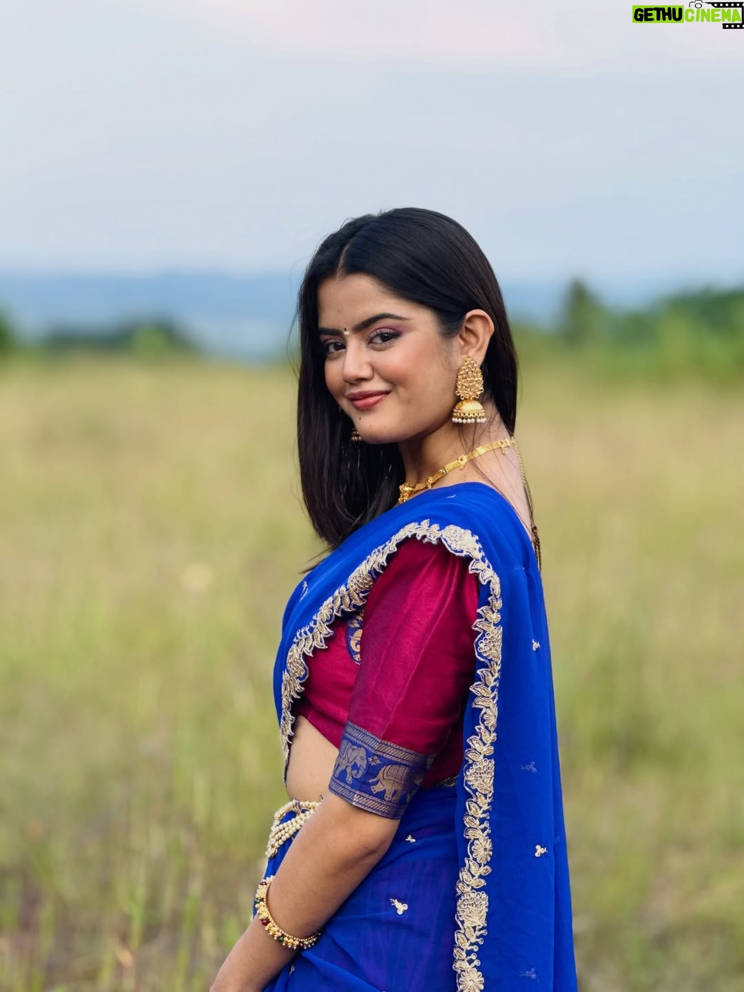 Ketaki Kulkarni - 13.2K Likes - Pardesiya starts playing in my mind the moment I wear this outfit 🥰✨🌾

[south indian, half saree, saree, south indian actress, bollywood, filmy, traditional, throwback, 2016, actress]

#instagram #ketakikulkarni #southindian #southmovie #saree
