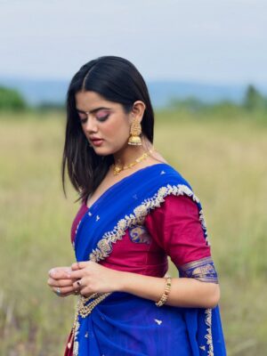 Ketaki Kulkarni Instagram - Pardesiya starts playing in my mind the moment I wear this outfit 🥰✨🌾

[south indian, half saree, saree, south indian actress, bollywood, filmy, traditional, throwback, 2016, actress]

#instagram #ketakikulkarni #southindian #southmovie #saree