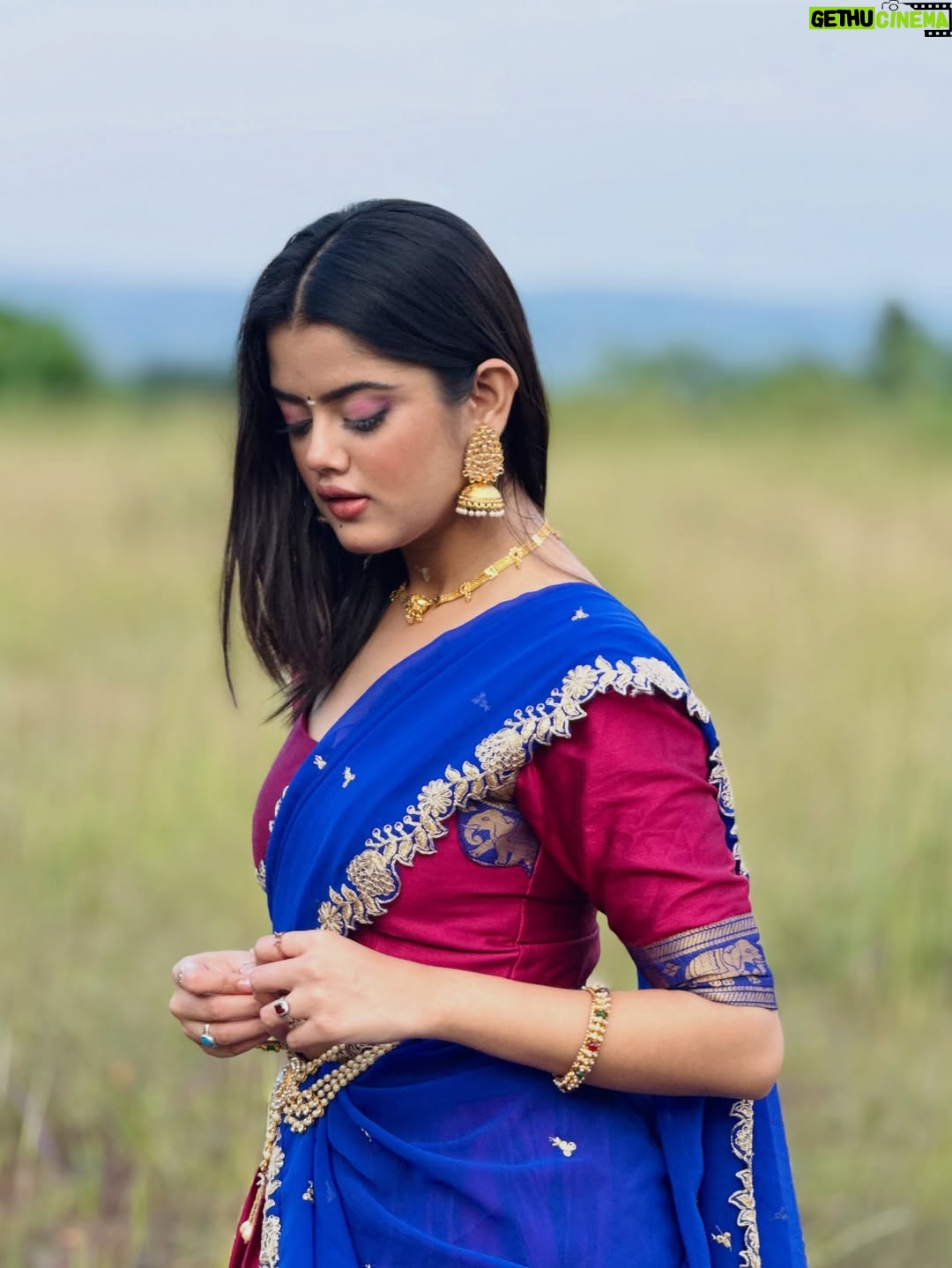 Ketaki Kulkarni - 13.2K Likes - Pardesiya starts playing in my mind the moment I wear this outfit 🥰✨🌾

[south indian, half saree, saree, south indian actress, bollywood, filmy, traditional, throwback, 2016, actress]

#instagram #ketakikulkarni #southindian #southmovie #saree