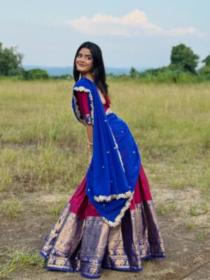 Ketaki Kulkarni Instagram - Pardesiya starts playing in my mind the moment I wear this outfit 🥰✨🌾

[south indian, half saree, saree, south indian actress, bollywood, filmy, traditional, throwback, 2016, actress]

#instagram #ketakikulkarni #southindian #southmovie #saree