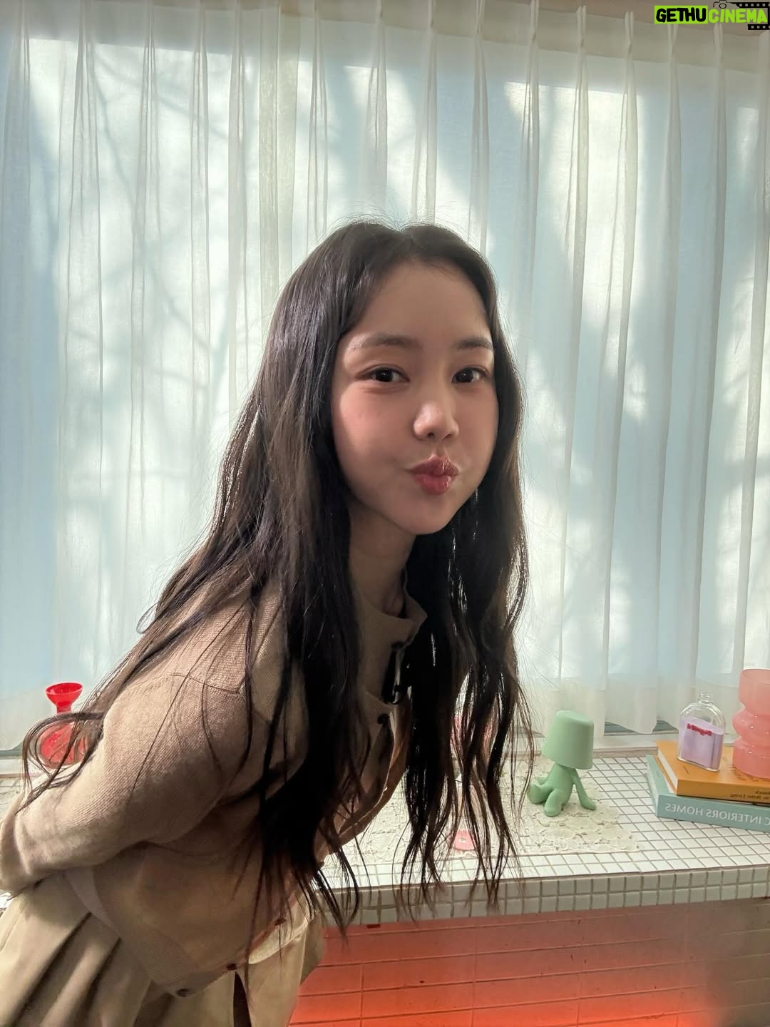Kim Ye-won - 13.9K Likes - 보구싶을 거예요 정말루🫶🏻

여러분의 사랑으로
만개했던 환승연애4 🌼
시즌4를 회상하며 5와의 재회를 기대해주세요 :)

(근데 아직 특별의 22회가 남았답니다 오예 :p🤍)

#환승연애4 #환승연애온더캔버스🎨
@tving.official ⏳⌛️❤️‍🔥