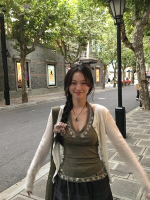 Kim Yi-kyeong Instagram - 🫖🍃