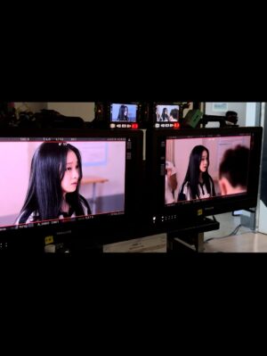 Kim Yi-kyeong Instagram - 심!성!희! #친애하는x