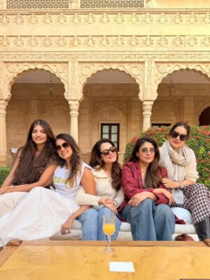 Kritika Kamra Instagram - Fell into ‘26 nicely