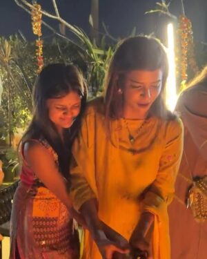 Lakshmi Manchu Instagram - As the sun changes its direction, different states and different traditions come together to celebrate the same spirit, Lohri, Makar Sankranti, Magh Bihu, Bhogi, Pongal, while we also honour Indian Army Day. 🌾🔥🇮🇳
May these days remind us of our shared roots, gratitude, courage, and new beginnings. Wishing everyone abundance, joy, and strength as we step into brighter days ahead. ✨