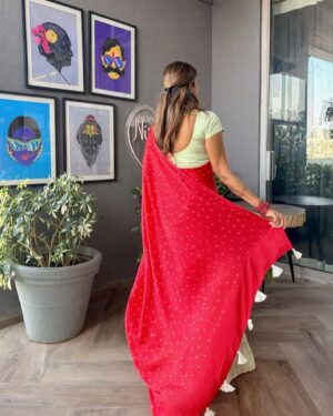 Lakshmi Manchu Instagram - As the sun changes its direction, different states and different traditions come together to celebrate the same spirit, Lohri, Makar Sankranti, Magh Bihu, Bhogi, Pongal, while we also honour Indian Army Day. 🌾🔥🇮🇳

May these days remind us of our shared roots, gratitude, courage, and new beginnings. Wishing everyone abundance, joy, and strength as we step into brighter days ahead. ✨