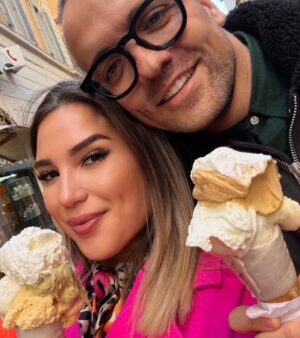 Laura Gallego Cabezas Instagram - Desde ROMA 🏛️ con AMOR ❤️