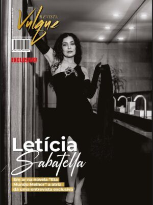 Letícia Sabatella Instagram - A atriz Letícia Sabatella estampa a capa da nova edição da Revista Vulque em um ensaio elegante e cheio de significado. Em entrevista exclusiva, a artista revisita sua trajetória marcante na televisão, no cinema e no teatro, fala sobre escolhas profissionais, amadurecimento artístico e os desafios que moldaram sua carreira ao longo dos anos. A edição celebra não apenas a atriz consagrada, mas também a mulher e a voz potente por trás de personagens que marcaram gerações.
Fotógrafo: @marciofariasfoto
Make e Hair: @laisregiaa
Edição de moda: @aledupratoficial
Produção de moda: @kadununnes07
Look capa: @yorkjeansluxus
Locação: @laghettolifestyle / @laghettohoteis
Entrevista: @aletheamantovani / @rafaellarffreitas / @claudemirspyver
Direção executiva: @rafaellarffreitas