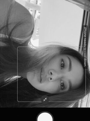 Lorena Lalina Schuett Instagram - Mirror is my best friend fr😌