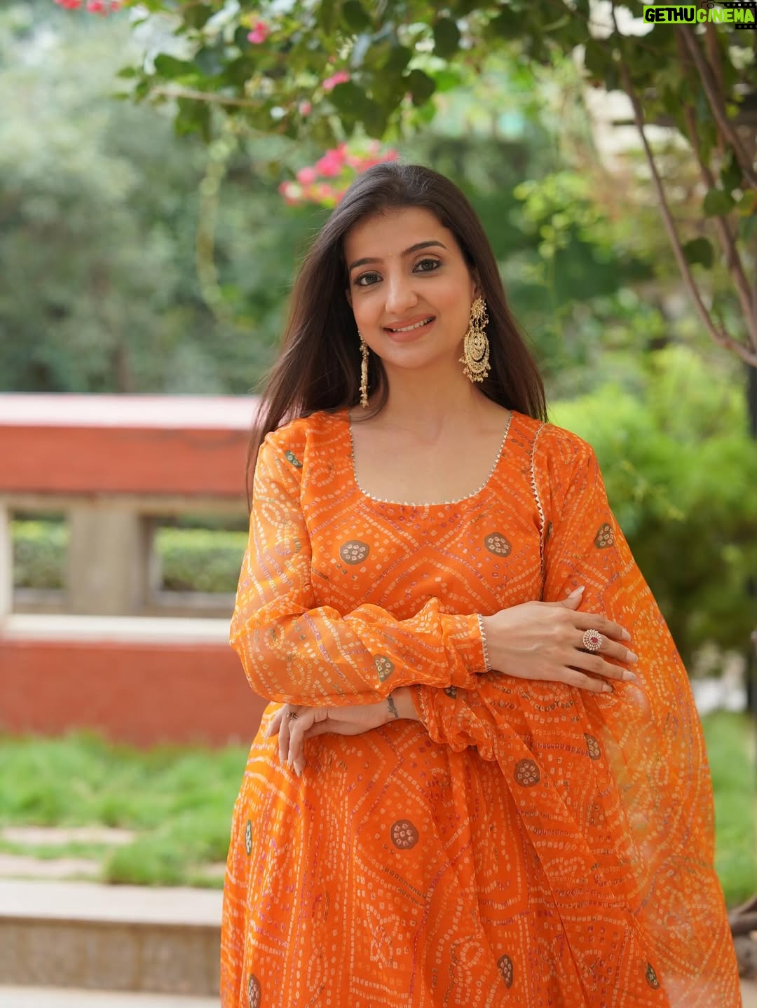 Loveleen Kaur Sasan - 49.1K Likes - Effortless elegance meets everyday comfort. Our orange Bandhani suit set is soft, flowy, and ready to make every moment vibrant.🧡✨

DM to place orders @parrii.inc ✨