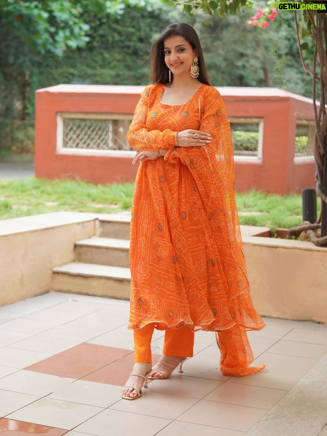 Loveleen Kaur Sasan - 49.1K Likes - Effortless elegance meets everyday comfort. Our orange Bandhani suit set is soft, flowy, and ready to make every moment vibrant.🧡✨

DM to place orders @parrii.inc ✨