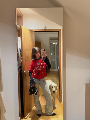 Madalena Aragão Instagram - Faz hoje um ano que te adotamos e foi a melhor escolha da nossa vida 🧡 amo-te bala 🧡 ou de uma maneira que tu percebas, woof woof woof woof 🧡