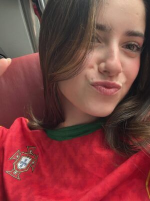 Madalena Aragão Instagram - pub | 2025 recap com @garnierportugal 🙂‍↕️🐥
#GarnierSkincare #CuidadosDePele