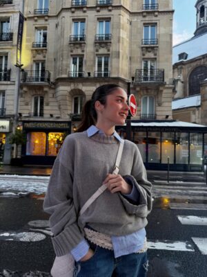 Madalena Aragão Instagram - snowy Paris ☃️