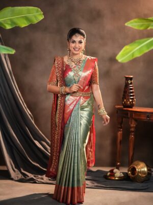 Madhumitha H Instagram - Wishing everyone a very Happy Pongal, Happy Makar Sankranti, and Happy Sankranti 🌾🌞
May this harvest season bring joy, gratitude, prosperity, and positive beginnings to all ✨🤍

Makeup - @makeover_by_miga 
Jewellery- @chennai_jazz 
Hairdo- @sai_priya_hairstylist 
Blouse - @niga_designers 
Drapping - @mettilda_sareedraping 
Flowers - @dj_flowers_garlands 

#happysankranti #happypongal #festival #celebrations