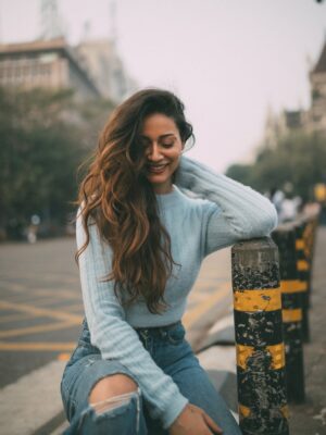 Madhurima Roy Instagram - BMC’s poster girl… 

NOT🥶

In town, galavanting and shot by @bharat_rawail
