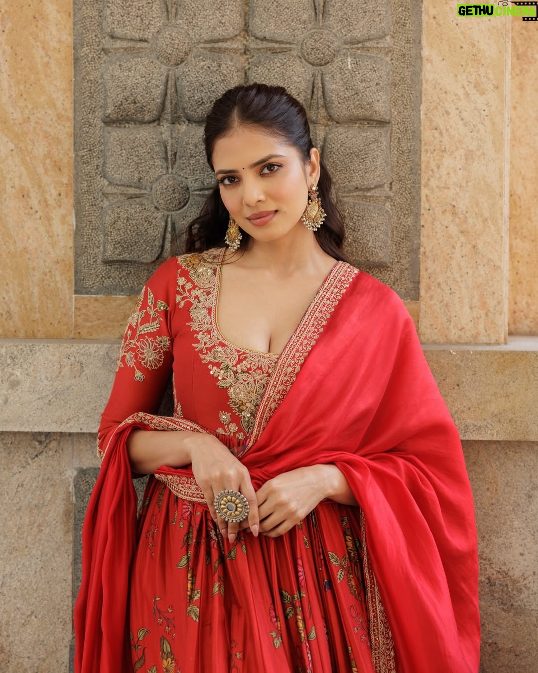 Malavika Mohanan - 509.6K Likes - Namma Chennai ♥️