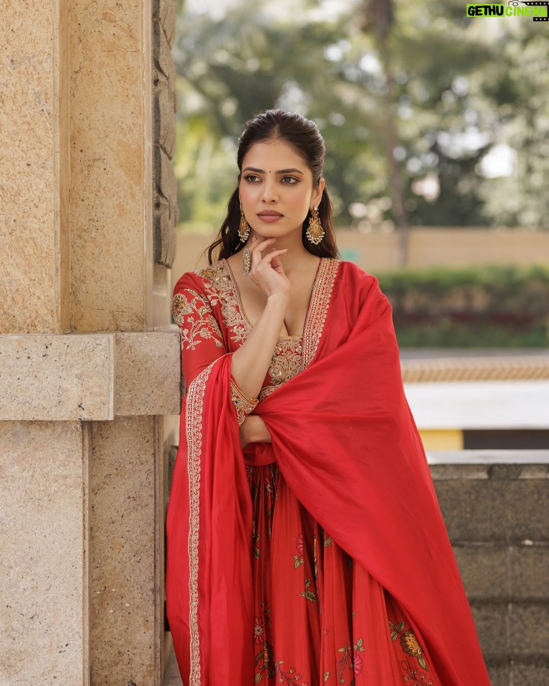 Malavika Mohanan - 509.6K Likes - Namma Chennai ♥️
