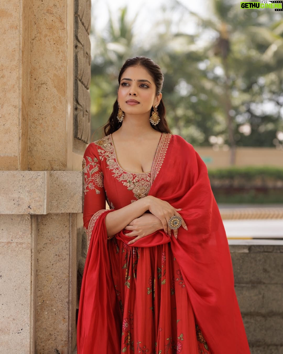 Malavika Mohanan - 509.6K Likes - Namma Chennai ♥️