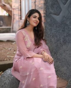 Actress Malavika Wales HD Photos and Wallpapers December 2025