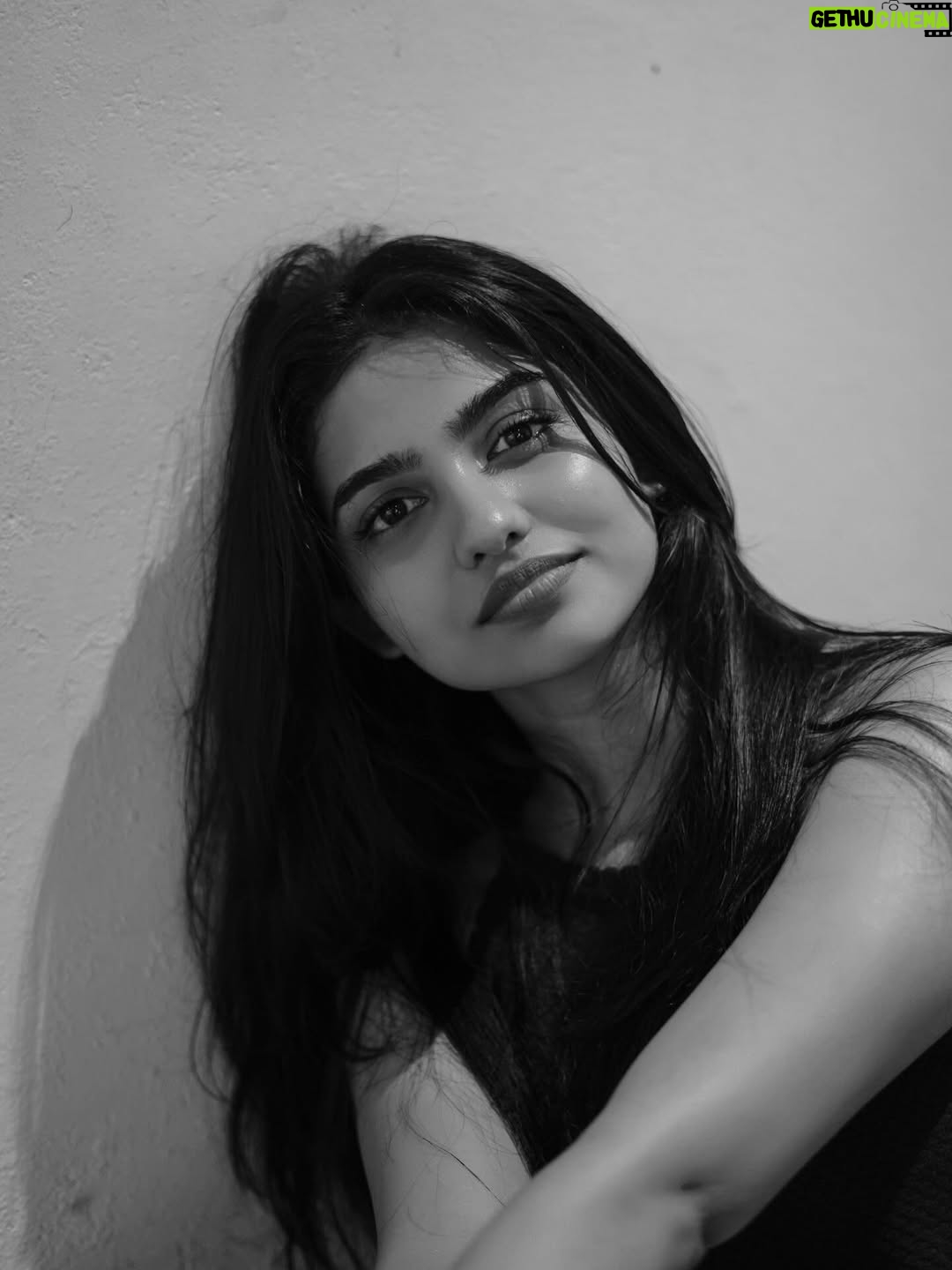 Mamitha Baiju - 2.4 Million Likes - 🪐

.
Shot by: @nanddha__ ♥️