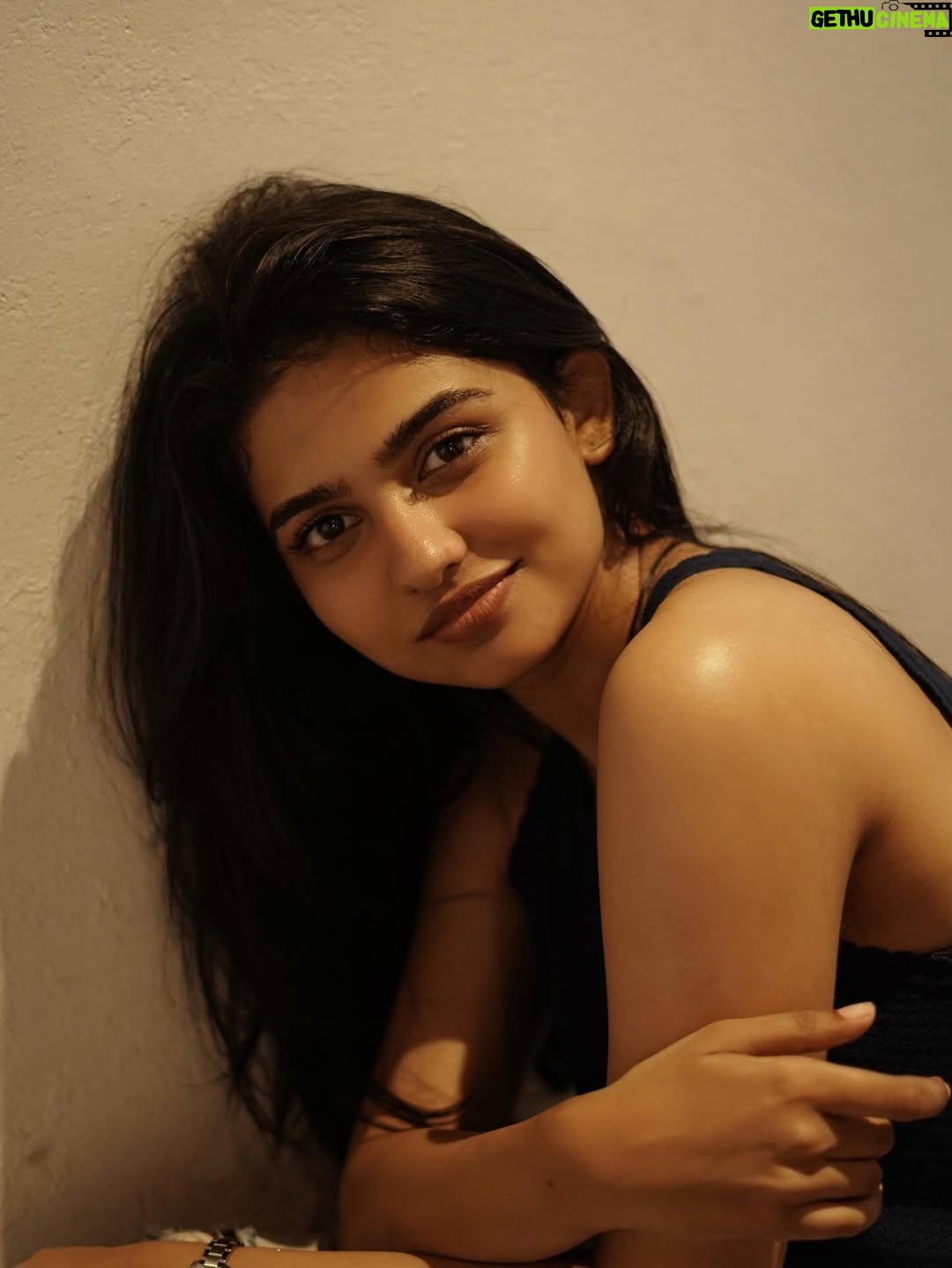 Mamitha Baiju - 2.4 Million Likes - 🪐

.
Shot by: @nanddha__ ♥️