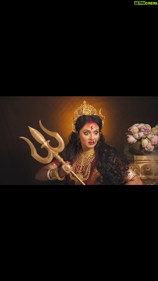 Mani Bhattacharya - 1.3K Likes - Shubho Durga Puja.
Aap Sabko Durga Puja ki hardik shubhkamnaye .🧿🙏🏻

Styling and makeup by @makeup_artist_loku

#durgapujaspecial❤️ #trending #trendingreels #viralvideos #reels #shooting #actresslife #shortsviral #shortsvideo #navratrivibes❤️ #manibhattacharya #actress #love #manibhattachariya