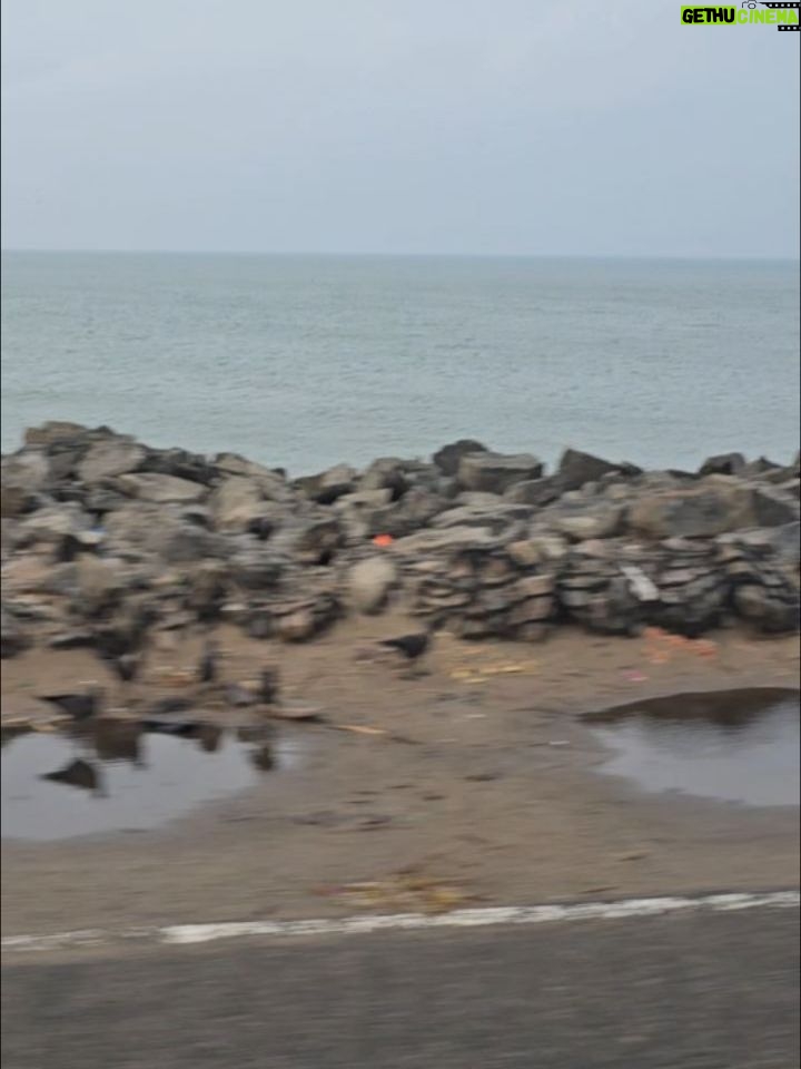 Manju Warrier - 597.1K Likes - What's meant for you, will find you ❤️

#travel #peace #love #dhanushkodi #rameswaram