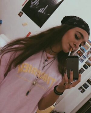 Matilda Morri Instagram - Oggi stiamo postando tutti le foto del #2016 ma io sono sempre uguale 🏴‍☠️