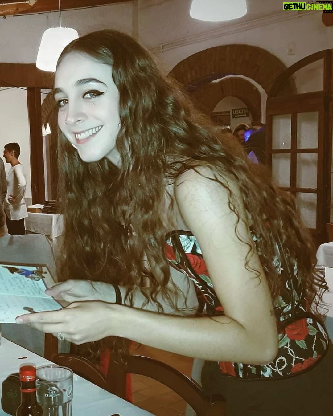 Matilda Morri - 29.9K Likes - Oggi stiamo postando tutti le foto del #2016 ma io sono sempre uguale 🏴‍☠️