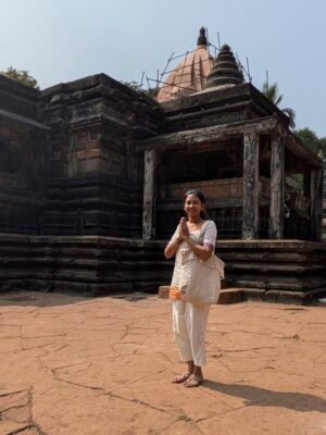 Meera Joshi Instagram - Sanghmeshwar....
...
#sangmeshwar #kokan #meerajoshi #sangam #shivmandir