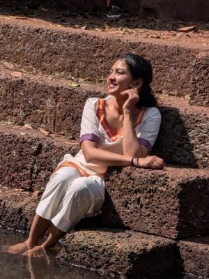 Meera Joshi Instagram - Sanghmeshwar....
...
#sangmeshwar #kokan #meerajoshi #sangam #shivmandir