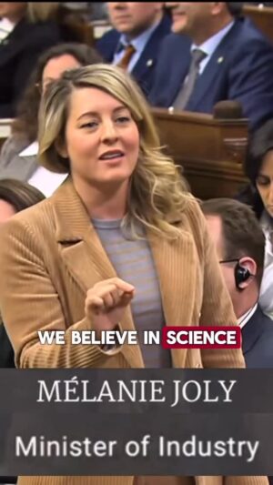 Mélanie Joly Instagram - À une époque où certains pays tournent le dos au monde universitaire et à la recherche, le Canada redouble d’efforts. Nous croyons en la science, nous croyons en la recherche et nous investissons dans notre avenir.
Nous accueillons à bras ouverts les chercheurs internationaux. Quant aux Canadiens à l’étranger, bienvenue chez vous.
—
At a time where some countries are turning their backs on academia and research, Canada is doubling down. We believe in science, we believe in research, and we invest in our future.
To international researchers, we welcome you with open arms. To Canadians abroad, welcome back home.
