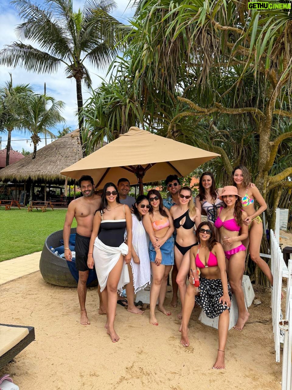 Minissha Lamba - 17.2K Likes - Only 5 people in the world I’d go thru a 17 hour flight delay to be with @aasthasharma .. the best trip planner @karanbirlamba who did all the practical work of putting a holiday together for a big group, which is challenging since all of us want to do something different… To all my old friends and new, who came with easy-going, go-with-the-flow energy.. a trip so fine… i may just go back soon… here’s to making this a yearly, end of year birthday celebration of @aasthasharma… and welcoming with hope a new year 

@aasthasharma @karanbirlamba @ashidua @_arpitsharma14 @iwona_maslak_ @preyenga_g @richakal @punitakumar07 @divya_sawhney @arjunsaw2021 

#birthday #beach #friends #family #love