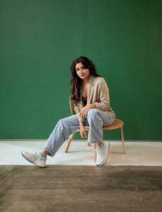 Actress Mirna Menon HD Photos and Wallpapers February 2026