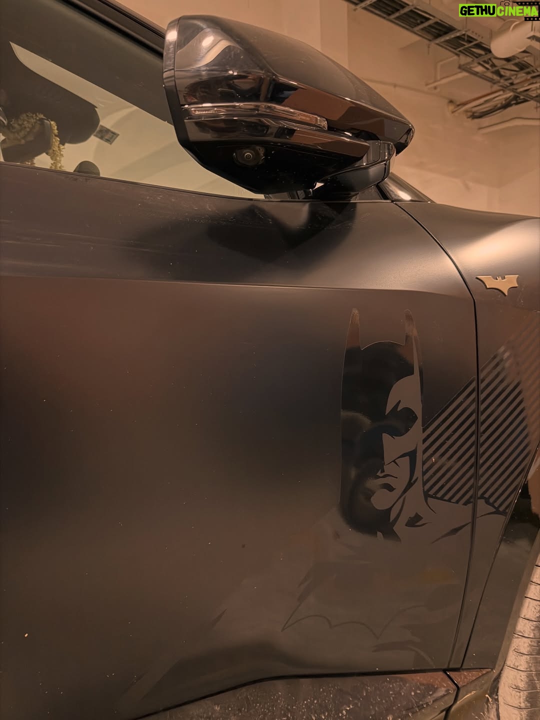 Mirnalini Ravi - 458.9K Likes - Got my 🦇Man
#Batmobile 
#LimitedEdition

#grateful🧿