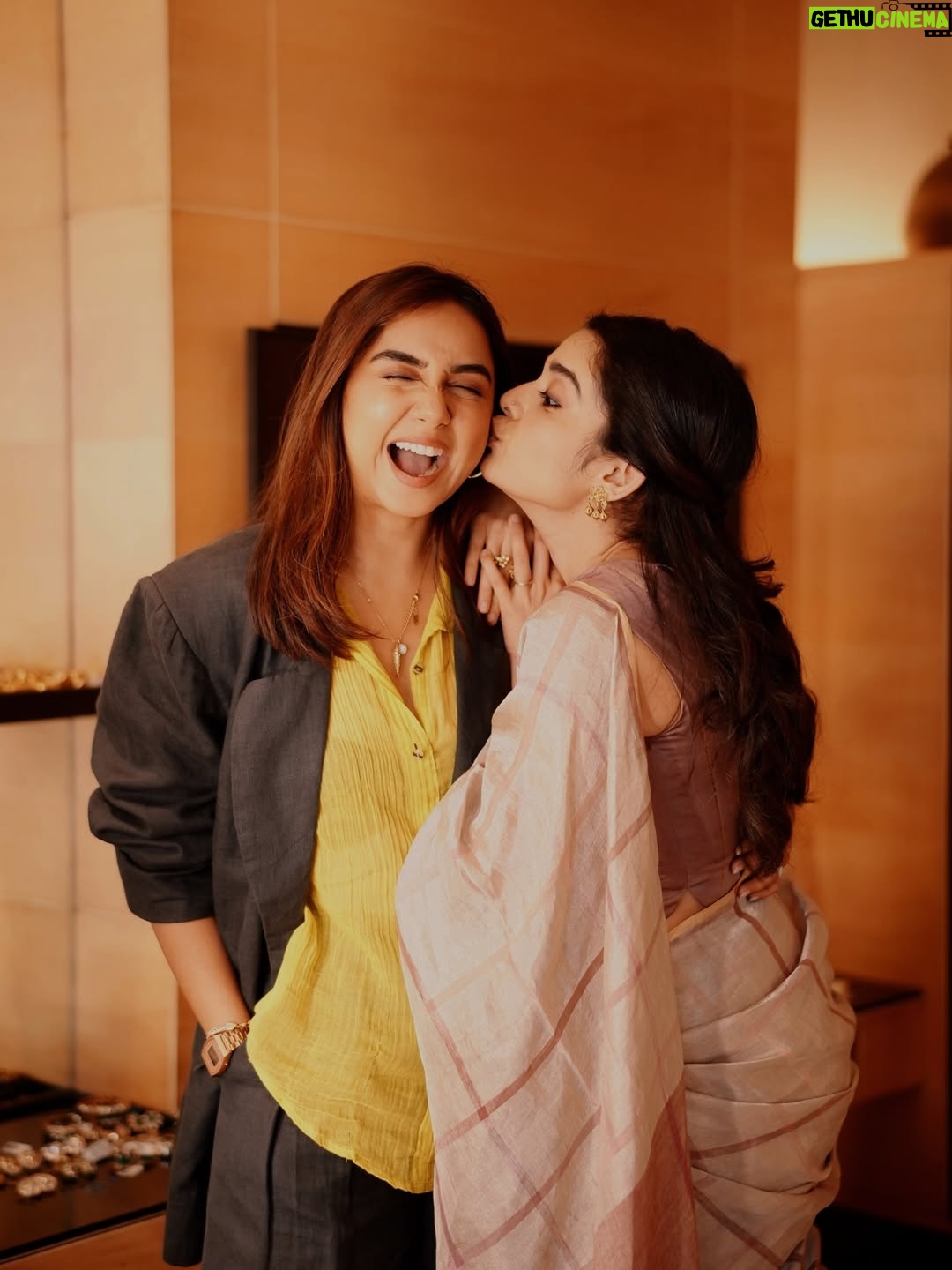 Mithila Palkar - 547.9K Likes - heppie wifey 
heppie lifey
…
📸 by @darshan_kokane