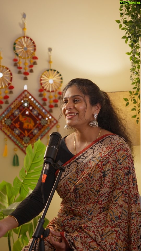 Mohana Bhogaraju - 14.3K Likes - #dheera sameere❤️
One of my favorites from @mmsreelekha garu!!
🎹: @bharath_manchiraju
🔊: @vinaysoundengineer anna
📽: @suchi_k_naidu
✂️: @its_koushik_nani