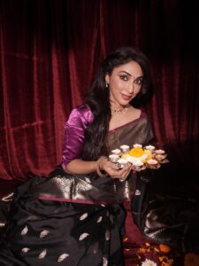 Actress Mouli Ganguly HD Photos and Wallpapers November 2025