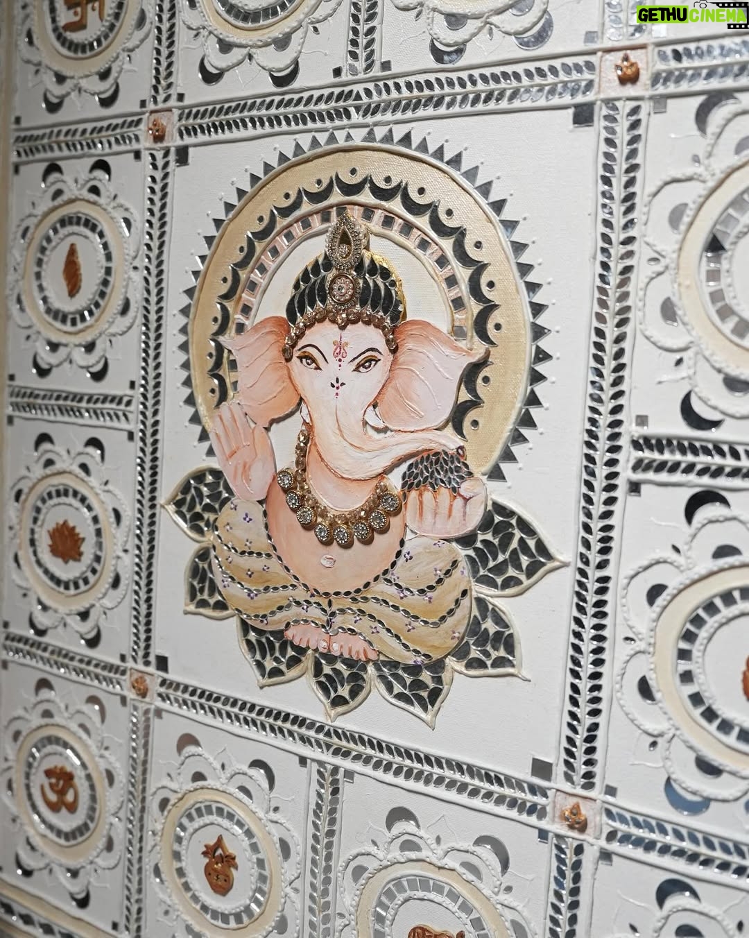 Mouli Ganguly - 8.2K Likes - This Diwali, I gifted myself something from the heart ❤️
I’m not an expert.. but just someone who loves playing with colors and creating with joy
Inspired by the beautiful Kutch Lippan art, I tried making my very first version of it 🫠😬
It’s simple, handmade, and full of love. 
A small reminder to keep creating and celebrating every little spark 💫🌼
Happy Dhanteras!

[ Art , Artist , Lippan Art , Dhanteras , Festive ]