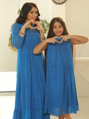Muktha Instagram - Welcome 2026 🙏
Praying for good health, peace of mind, and endless blessings for everyone.
Let this year be kind to us all 🙏🏻

Attire @biglittlescouture