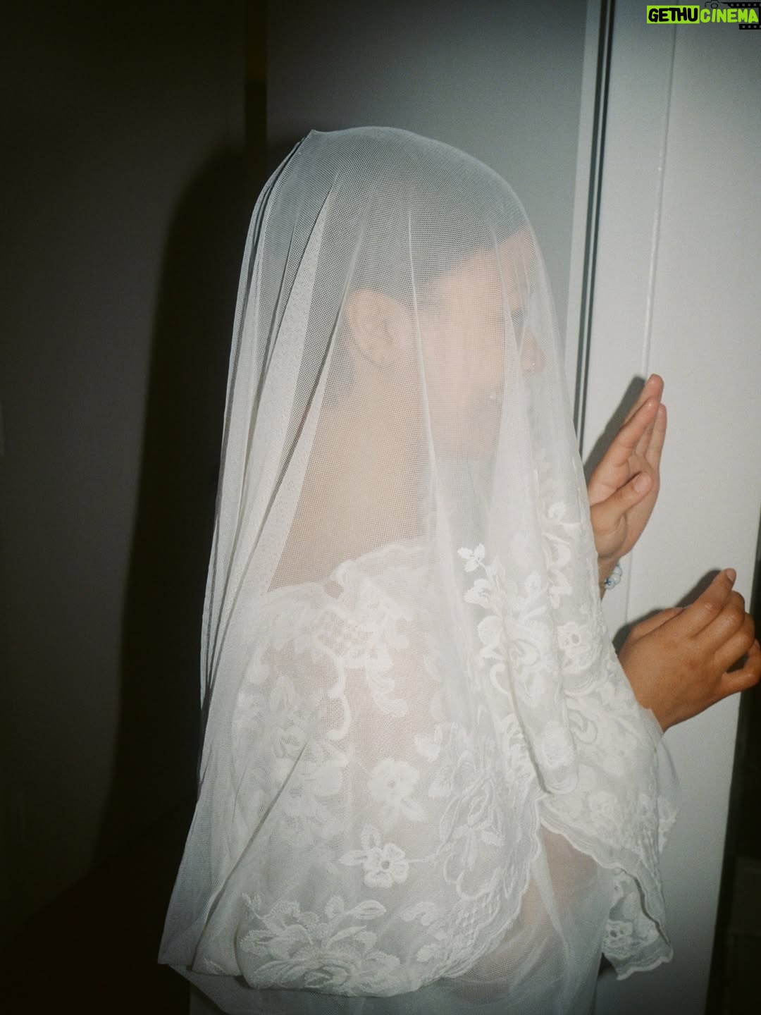 Myha'la - 53.4K Likes - One year of marriage ♾️💍

Sos if this is how you’re finding out, promise we didn’t tell most everyone 😗

Incredible photography by our dear friend @quillemons 
Speedy officiating by @jojoplutz Endlessly grateful to our friends and family for helping make this day so very magical. 

❤️